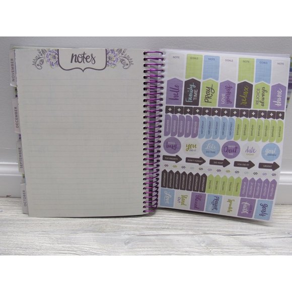 BEAUTIFUL PLANNER ,WEEKLY AND MONTHLY JULY 2021-DECEMBER 2022 - Picture 4 of 6